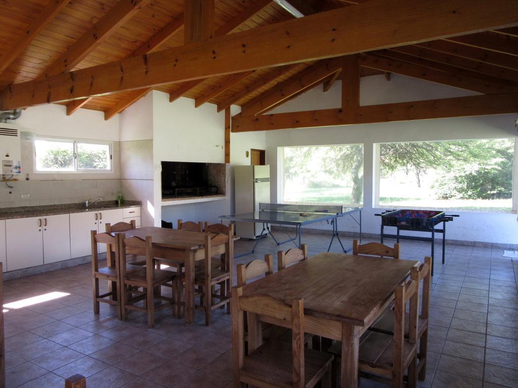 Cabanas Los Algarrobos Villa General Belgrano Exterior photo